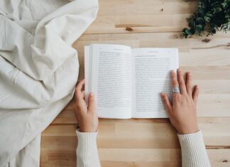 “Książki dla młodych miłośników kryminałów” – lista i recenzje książek z gatunku kryminałów i thrillerów, które zachwycą młodych czytelników "Książki dla młodych miłośników kryminałów"