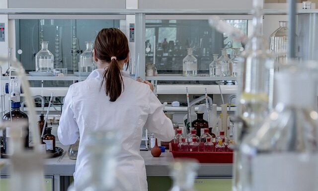 Co znajduje się w laboratorium? Co znajduje się w laboratorium?