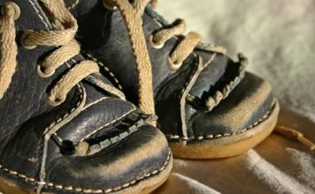 Jak nauczyć się pływać na windsurfingu?